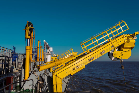 Hydraulic Crane Service