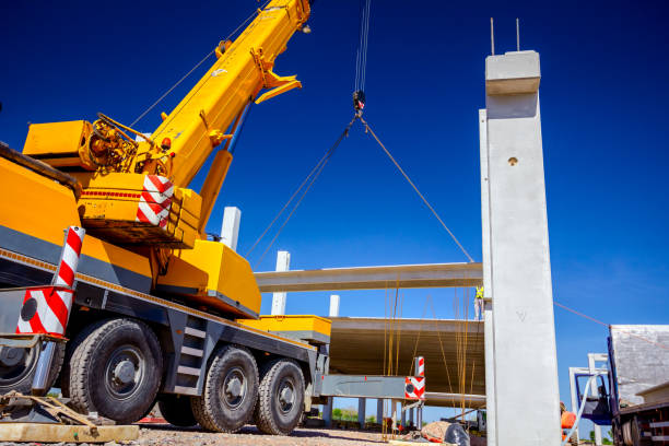 Large Hydraulic Crane